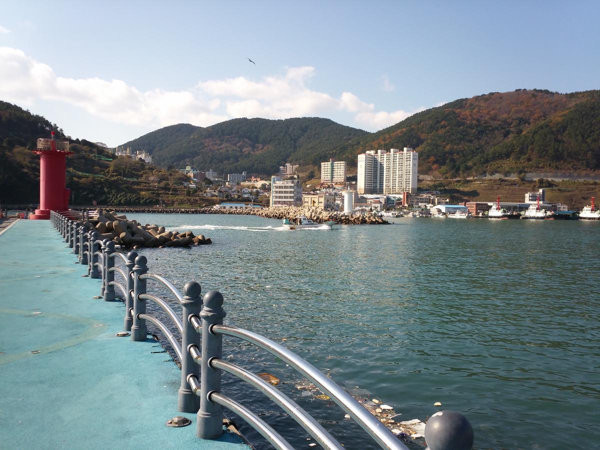 Geoje Jangseungpo Lighthouse Hotel Sodong Ngoại thất bức ảnh